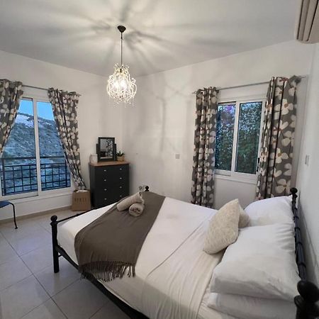 Hillview Apartment Пейя Екстер'єр фото