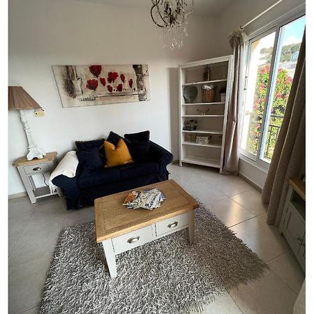 Hillview Apartment Пейя Екстер'єр фото