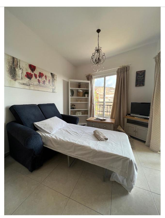 Hillview Apartment Пейя Екстер'єр фото