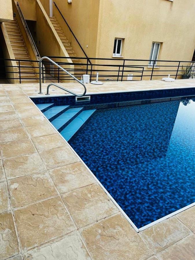 Hillview Apartment Пейя Екстер'єр фото